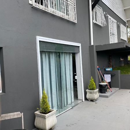 Kitnet Aconchegante Em Bairro Nobre Bem Localizado Apartment Campos do Jordão Exterior photo